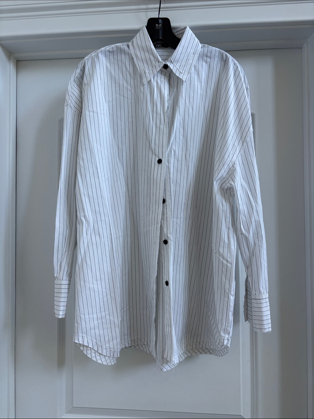 Zara White Pinstripe Button-Down Shirt with Black Buttons